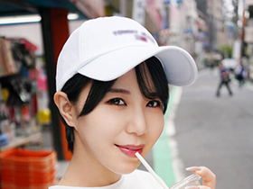 SNSで知り合った最強クビレのボインちゃんは、男の顔に潮吹きすることを至上の喜びと感じる神乳痴女ビッチでした(汗) カレン(H-cup) サンプル動画サムネイル